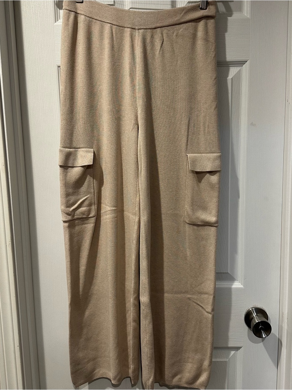 Pink Rose Beige Knit Garment